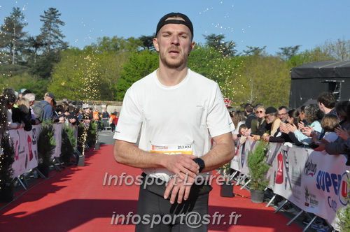 Marathon_Cheverny2025_Dimanche_Arrivees/2025CHEVERNY_ARRIVEE_00039.JPG