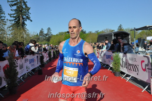 Marathon_Cheverny2025_Dimanche_Arrivees/2025CHEVERNY_ARRIVEE_00073.JPG