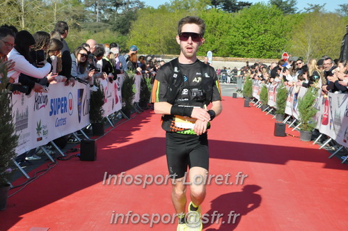 Marathon_Cheverny2025_Dimanche_Arrivees/2025CHEVERNY_ARRIVEE_00079.JPG