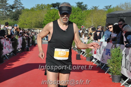 Marathon_Cheverny2025_Dimanche_Arrivees/2025CHEVERNY_ARRIVEE_00145.JPG
