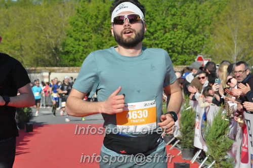 Marathon_Cheverny2025_Dimanche_Arrivees/2025CHEVERNY_ARRIVEE_00165.JPG