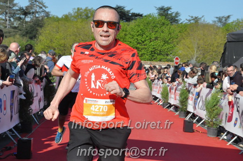 Marathon_Cheverny2025_Dimanche_Arrivees/2025CHEVERNY_ARRIVEE_00181.JPG