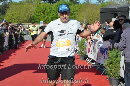 Marathon_Cheverny2025_Dimanche_Arrivees/2025CHEVERNY_ARRIVEE_00198.JPG