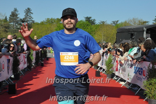 Marathon_Cheverny2025_Dimanche_Arrivees/2025CHEVERNY_ARRIVEE_00486.JPG
