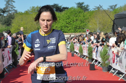 Marathon_Cheverny2025_Dimanche_Arrivees/2025CHEVERNY_ARRIVEE_00494.JPG