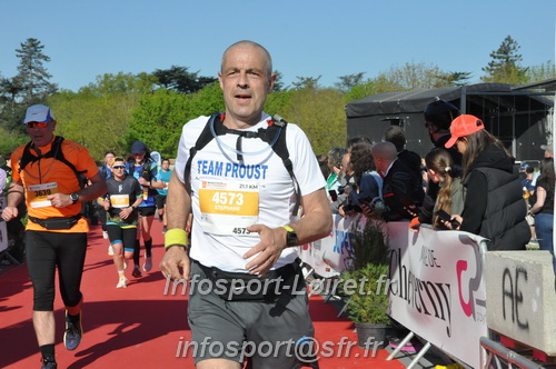 Marathon_Cheverny2025_Dimanche_Arrivees/2025CHEVERNY_ARRIVEE_00515.JPG