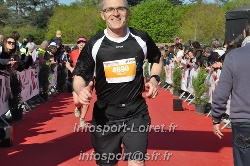 Marathon_Cheverny2025_Dimanche_Arrivees/2025CHEVERNY_ARRIVEE_00543.JPG