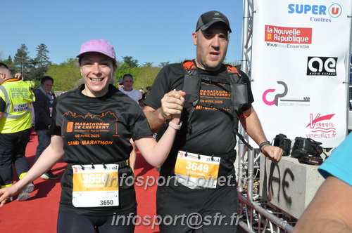 Marathon_Cheverny2025_Dimanche_Arrivees/2025CHEVERNY_ARRIVEE_00622.JPG