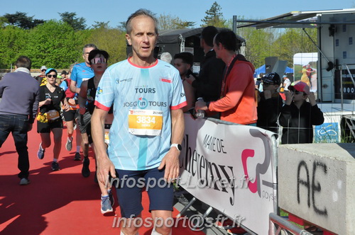 Marathon_Cheverny2025_Dimanche_Arrivees/2025CHEVERNY_ARRIVEE_00632.JPG