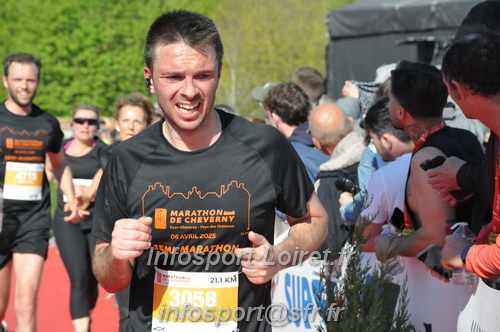 Marathon_Cheverny2025_Dimanche_Arrivees/2025CHEVERNY_ARRIVEE_00634.JPG