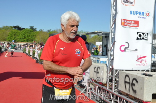 Marathon_Cheverny2025_Dimanche_Arrivees/2025CHEVERNY_ARRIVEE_00729.JPG