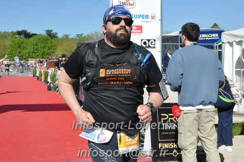 Marathon_Cheverny2025_Dimanche_Arrivees/2025CHEVERNY_ARRIVEE_00884.JPG