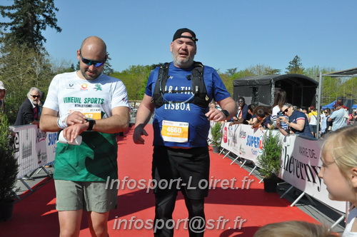 Marathon_Cheverny2025_Dimanche_Arrivees/2025CHEVERNY_ARRIVEE_00937.JPG