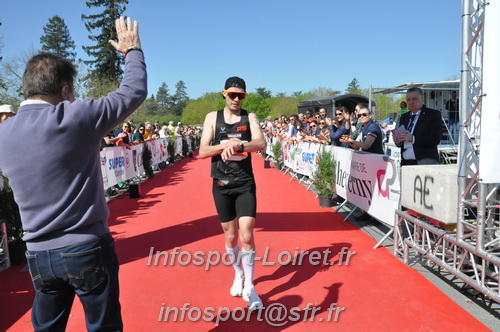Marathon_Cheverny2025_Dimanche_Arrivees/2025CHEVERNY_ARRIVEE_00959.JPG