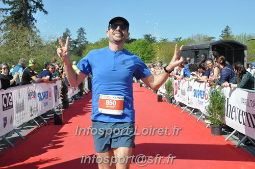 Marathon_Cheverny2025_Dimanche_Arrivees/2025CHEVERNY_ARRIVEE_01050.JPG