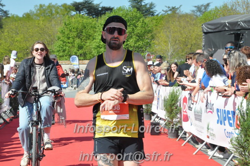 Marathon_Cheverny2025_Dimanche_Arrivees/2025CHEVERNY_ARRIVEE_01057.JPG