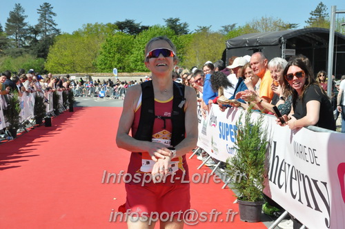 Marathon_Cheverny2025_Dimanche_Arrivees/2025CHEVERNY_ARRIVEE_01218.JPG
