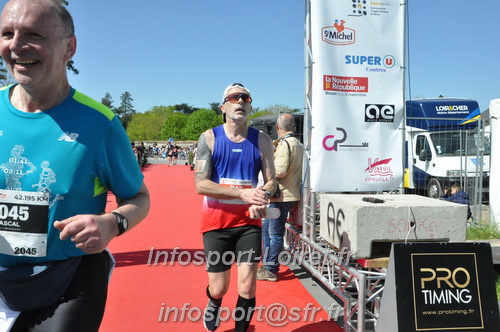 Marathon_Cheverny2025_Dimanche_Arrivees/2025CHEVERNY_ARRIVEE_01633.JPG