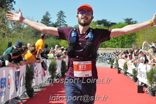 Marathon_Cheverny2025_Dimanche_Arrivees/2025CHEVERNY_ARRIVEE_02017.JPG
