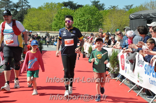 Marathon_Cheverny2025_Dimanche_Arrivees/2025CHEVERNY_ARRIVEE_02118.JPG