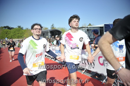 Marathon_Cheverny2025_Dimanche_Arrivees/2025CHEVERNY_ARRIVEE_02516.JPG