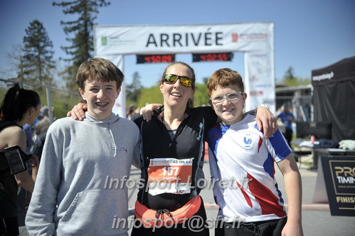 Marathon_Cheverny2025_Dimanche_Arrivees/2025CHEVERNY_ARRIVEE_02749.JPG