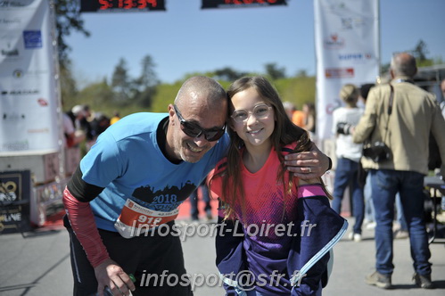 Marathon_Cheverny2025_Dimanche_Arrivees/2025CHEVERNY_ARRIVEE_02827.JPG