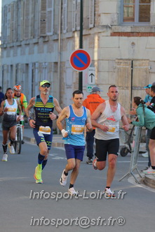 Marathon_Cheverny2025_Dimanche_Passage_CentreVille/2025CHEVERNY_VILLE_000006.JPG