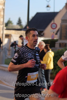 Marathon_Cheverny2025_Dimanche_Passage_CentreVille/2025CHEVERNY_VILLE_000014.JPG