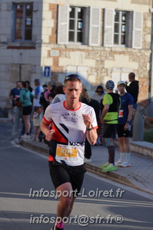 Marathon_Cheverny2025_Dimanche_Passage_CentreVille/2025CHEVERNY_VILLE_000018.JPG
