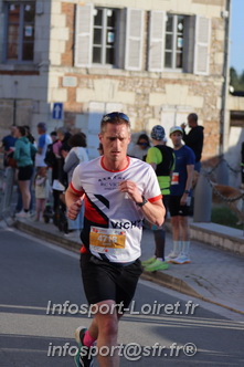 Marathon_Cheverny2025_Dimanche_Passage_CentreVille/2025CHEVERNY_VILLE_000019.JPG