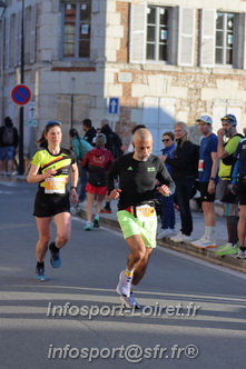 Marathon_Cheverny2025_Dimanche_Passage_CentreVille/2025CHEVERNY_VILLE_000028.JPG