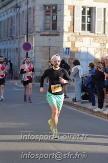 Marathon_Cheverny2025_Dimanche_Passage_CentreVille/2025CHEVERNY_VILLE_000034.JPG