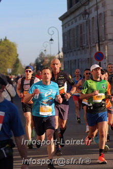 Marathon_Cheverny2025_Dimanche_Passage_CentreVille/2025CHEVERNY_VILLE_000063.JPG