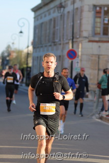 Marathon_Cheverny2025_Dimanche_Passage_CentreVille/2025CHEVERNY_VILLE_000073.JPG
