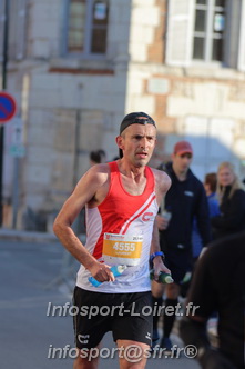 Marathon_Cheverny2025_Dimanche_Passage_CentreVille/2025CHEVERNY_VILLE_000076.JPG