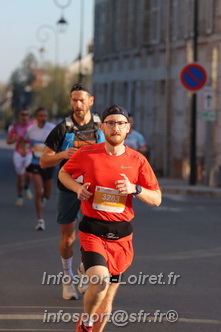 Marathon_Cheverny2025_Dimanche_Passage_CentreVille/2025CHEVERNY_VILLE_000079.JPG