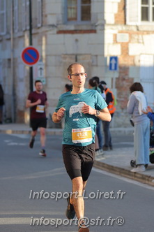 Marathon_Cheverny2025_Dimanche_Passage_CentreVille/2025CHEVERNY_VILLE_000084.JPG