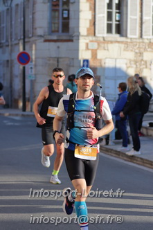 Marathon_Cheverny2025_Dimanche_Passage_CentreVille/2025CHEVERNY_VILLE_000097.JPG