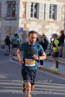 Marathon_Cheverny2025_Dimanche_Passage_CentreVille/2025CHEVERNY_VILLE_000101.JPG