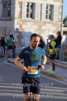 Marathon_Cheverny2025_Dimanche_Passage_CentreVille/2025CHEVERNY_VILLE_000102.JPG
