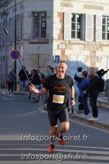 Marathon_Cheverny2025_Dimanche_Passage_CentreVille/2025CHEVERNY_VILLE_000110.JPG