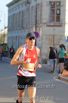 Marathon_Cheverny2025_Dimanche_Passage_CentreVille/2025CHEVERNY_VILLE_000111.JPG