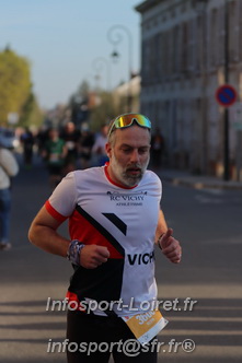 Marathon_Cheverny2025_Dimanche_Passage_CentreVille/2025CHEVERNY_VILLE_000114.JPG