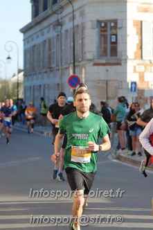Marathon_Cheverny2025_Dimanche_Passage_CentreVille/2025CHEVERNY_VILLE_000116.JPG
