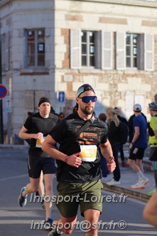 Marathon_Cheverny2025_Dimanche_Passage_CentreVille/2025CHEVERNY_VILLE_000119.JPG