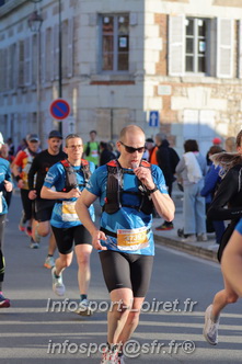 Marathon_Cheverny2025_Dimanche_Passage_CentreVille/2025CHEVERNY_VILLE_000125.JPG