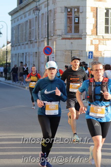Marathon_Cheverny2025_Dimanche_Passage_CentreVille/2025CHEVERNY_VILLE_000127.JPG