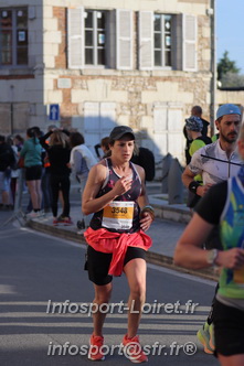 Marathon_Cheverny2025_Dimanche_Passage_CentreVille/2025CHEVERNY_VILLE_000132.JPG
