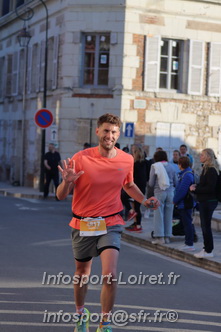 Marathon_Cheverny2025_Dimanche_Passage_CentreVille/2025CHEVERNY_VILLE_000158.JPG